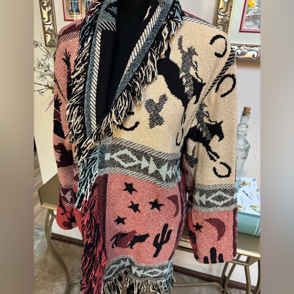 WRAPPER VINTAGE NATIVE WESTERN TAPESTRY FRINGE WRAP BLANKET COAT JACKET SIZE OS - Picture 5 of 15